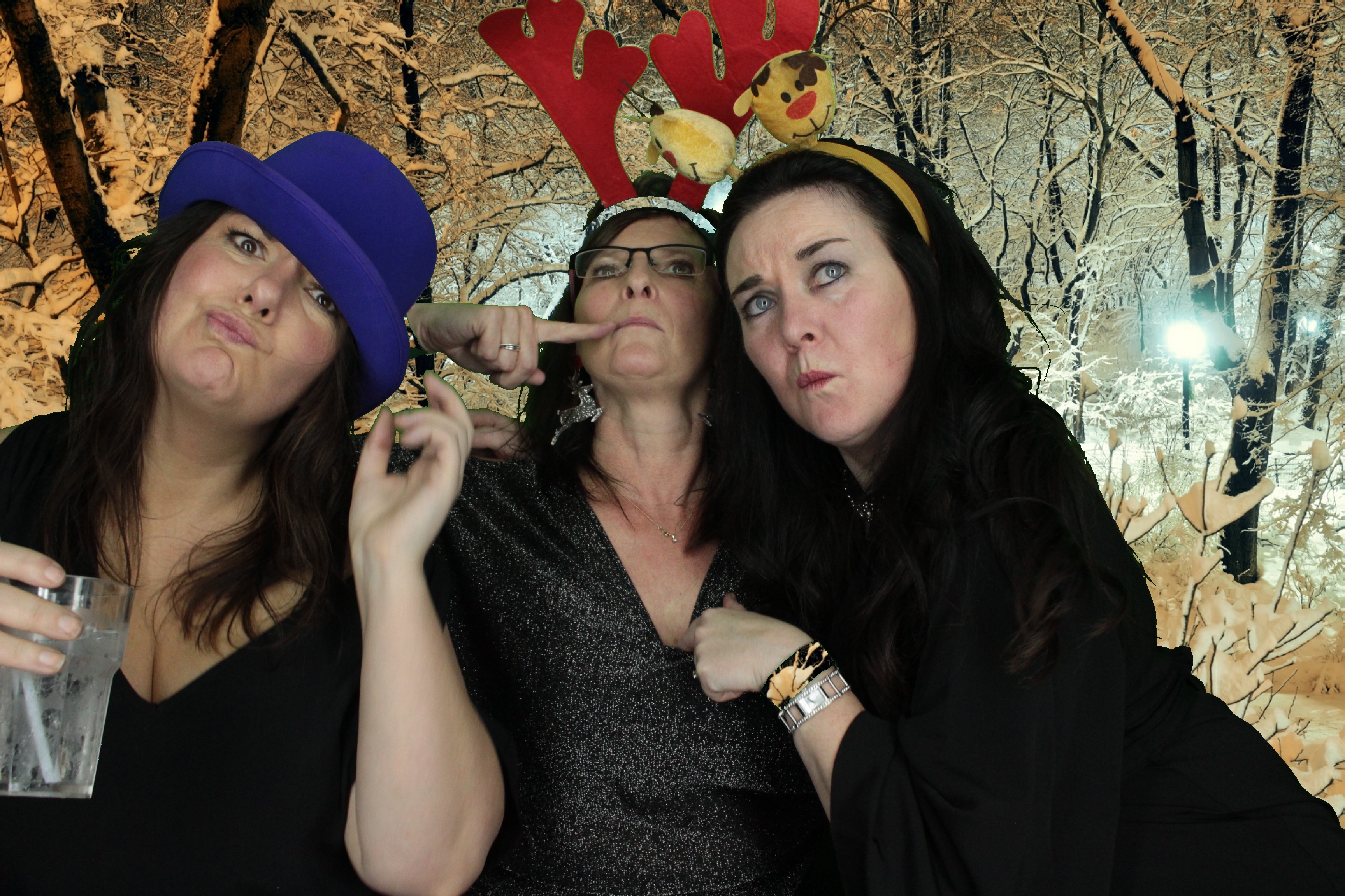 One Line Christmas Party | View more photos from the event at gallery.myphotoboothexperience.co.uk/u/MyPhotoBoothExperienceLtd/One-Line-Christmas-Party